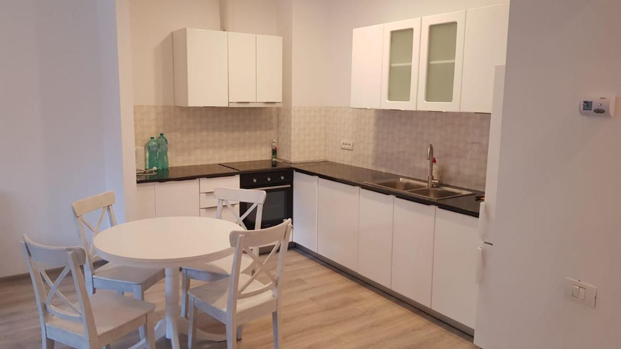 Apartmentsbnb828 Braşov Eksteriør bilde